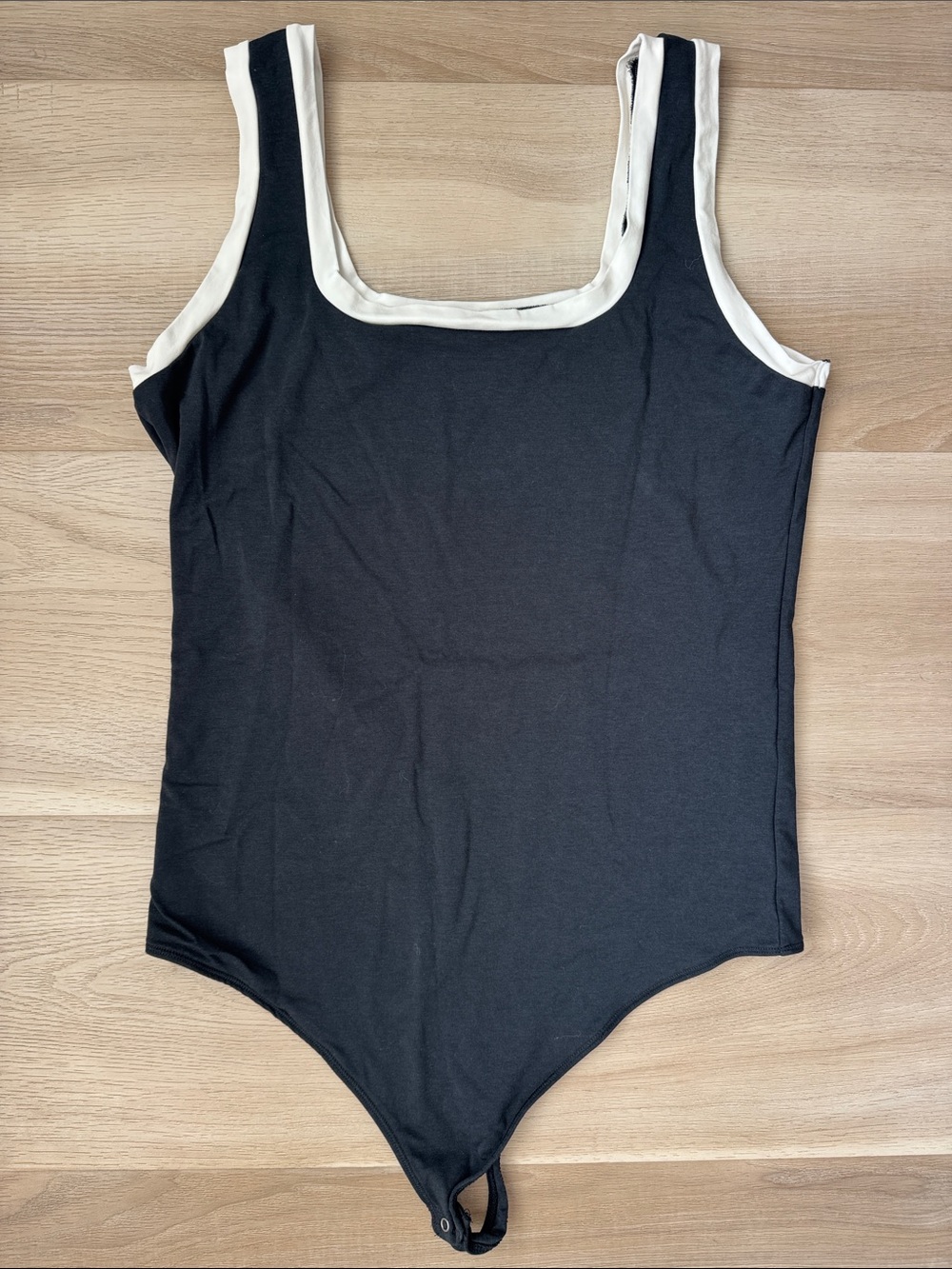 A&F - Square Neck Bodysuit